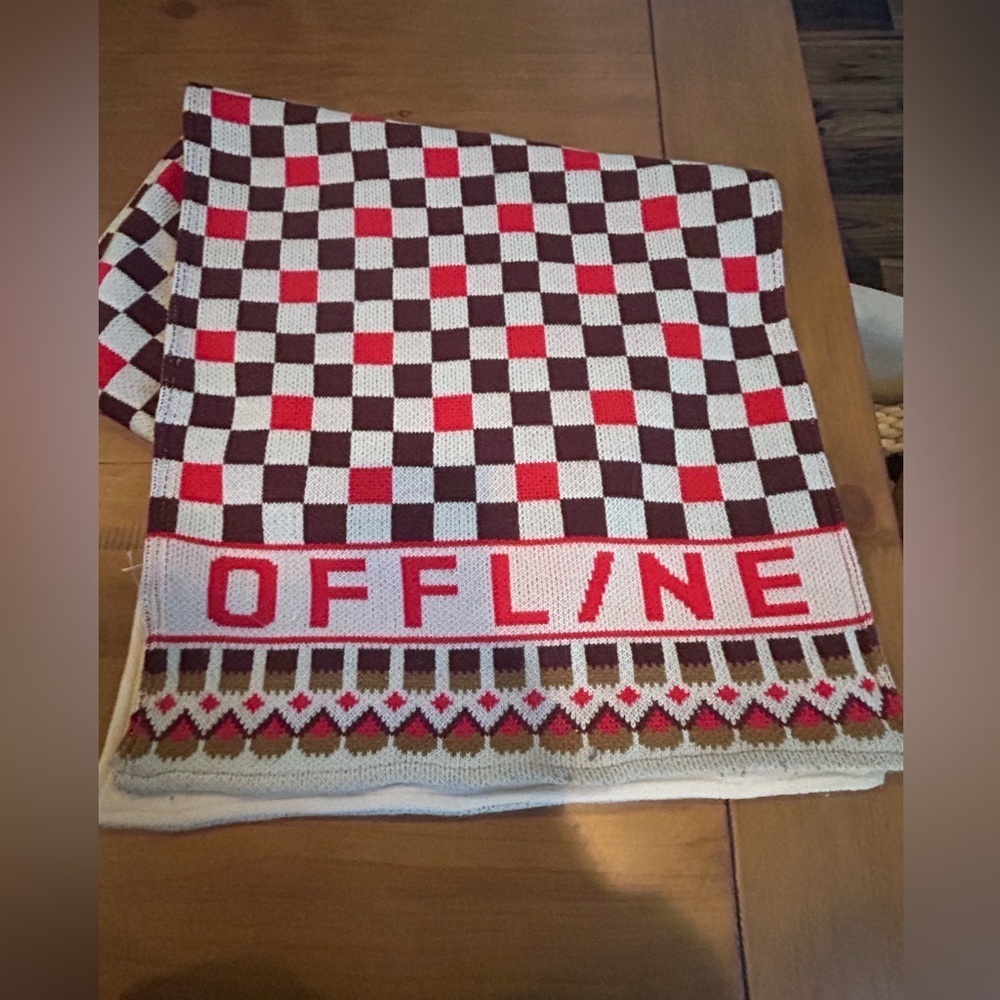 NWT Offline Checkered Blanket Scarf and Headband Set - Picture 2 of 12